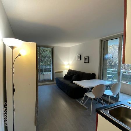 شقة نيس  في Studio Avec Terrasse, Vue Sur Jardin المظهر الخارجي الصورة